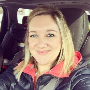 Meet your Posher, Lindsey